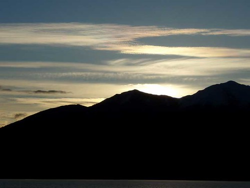Lake-Te-Anau-sunset | by smroe96