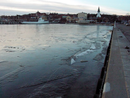 port glace hudiksvall decembre2007