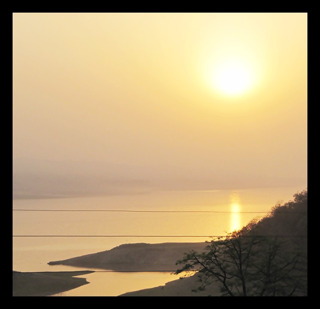 Sunset over the Pong reservoir