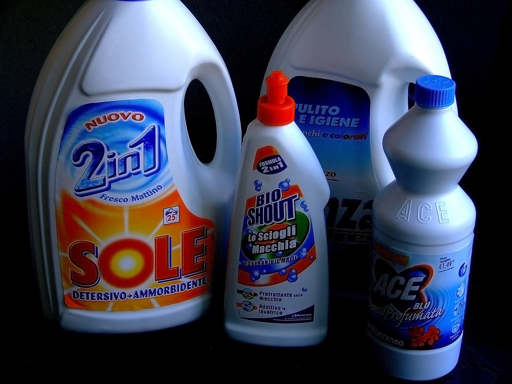 Finis Bleach 1L