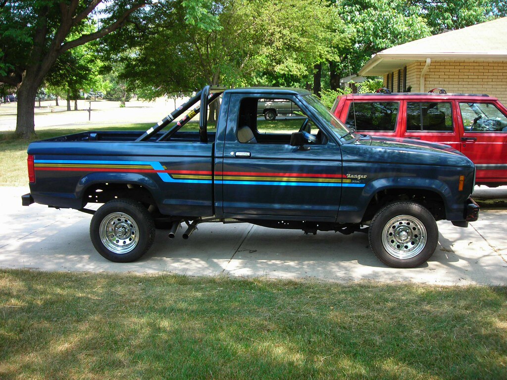 Topside Mini Ranger 351c ranger 02 | Sideview of my mini-truck, showing it sits … | Flickr