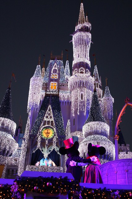 Cinderella Castle Christmas Lights - Nov. 11, 2007