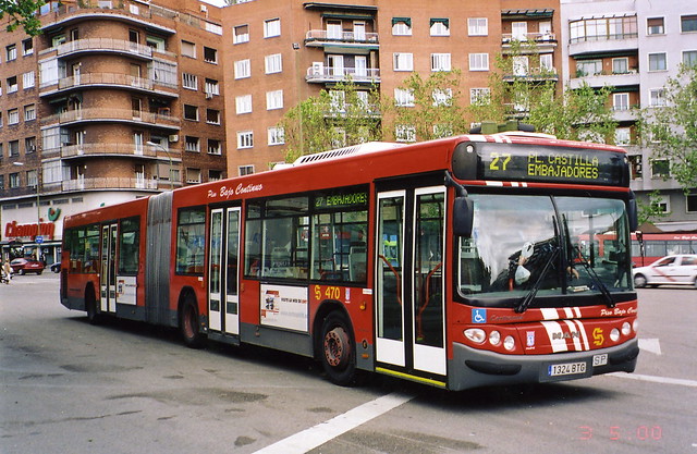 EMT Madrid gelede bus 470