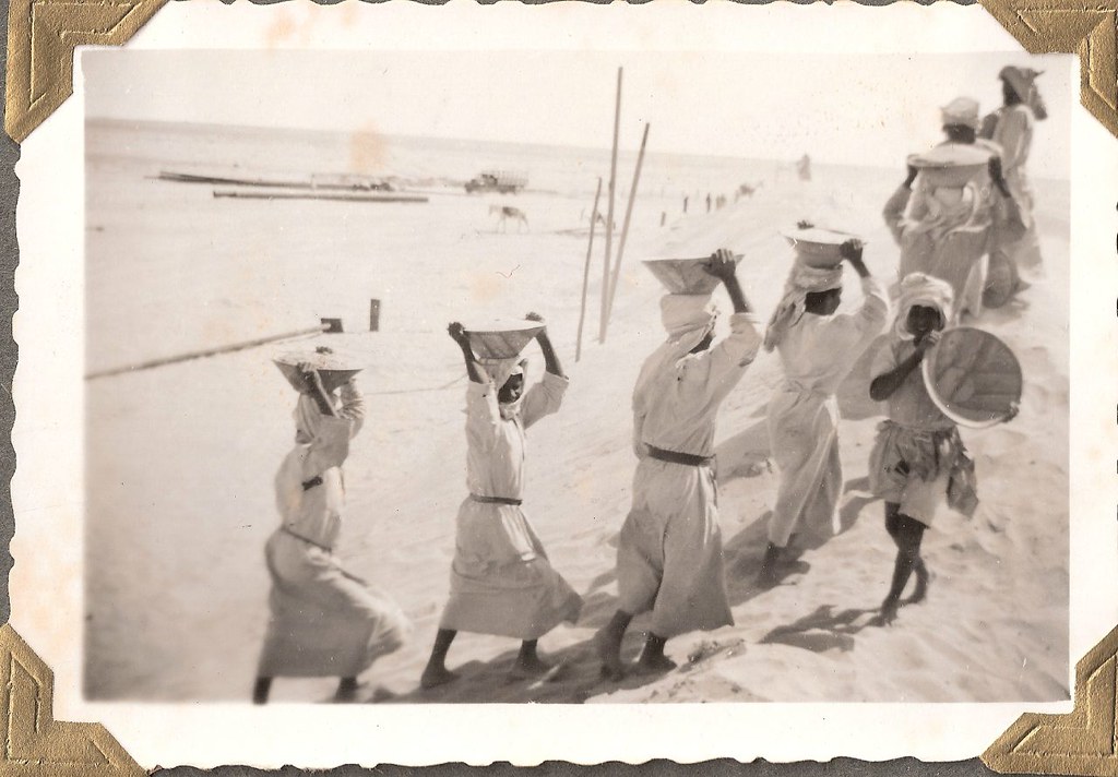 Kuwait...Arabian Gulf Region and Bechtel Construction; about 1950   الكويت... منطقة الخليج العربي وبكتل البناء ؛ عن 1950