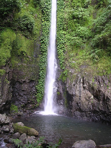 Kairukan Falls, Morong, Bataan | Ronnie Tiotuico | Flickr