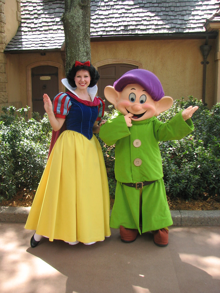 Snow White and Dopey