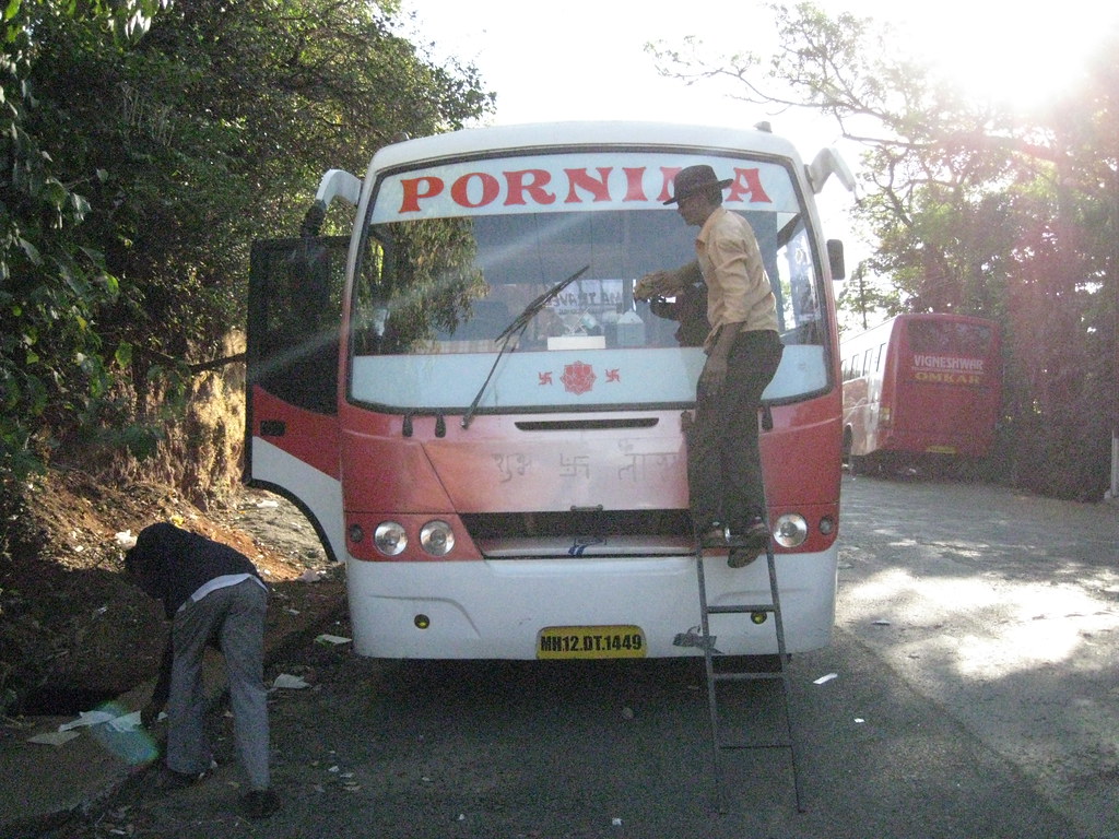 The Indian Porn bus