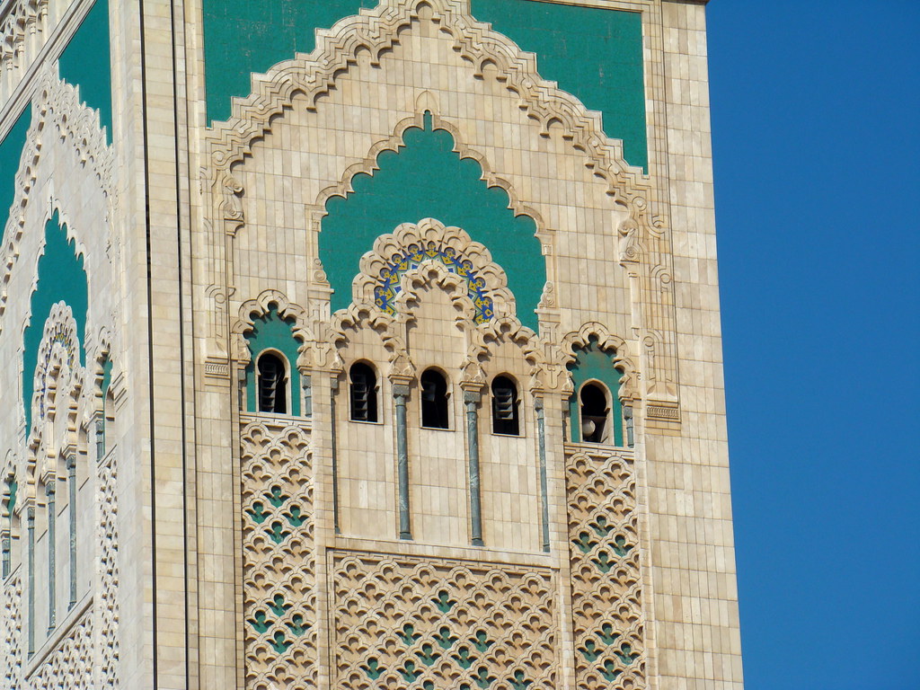 ventanas exterior minarete o alminar Mezquita Hassan II Casablanca Marruecos 62