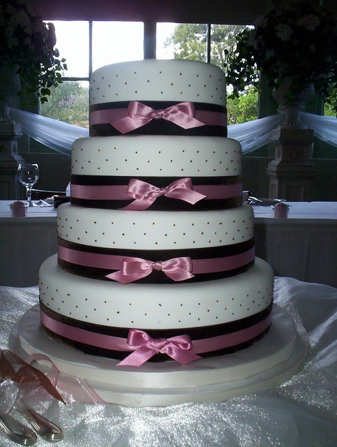 Hayleys 4 tiered Wedding cake