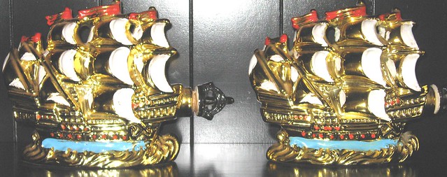 Vintage decanters~ ships