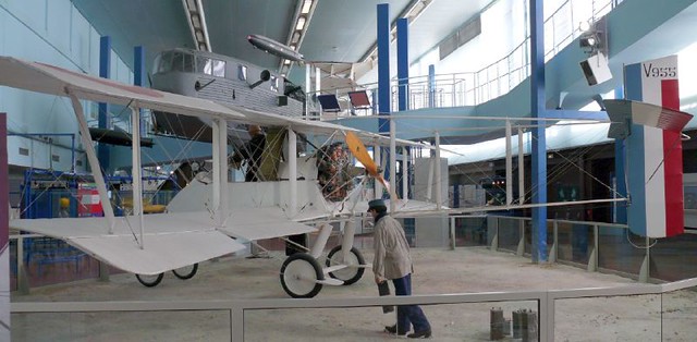 Musée de l'Air et de l'Espace Voisin LA5