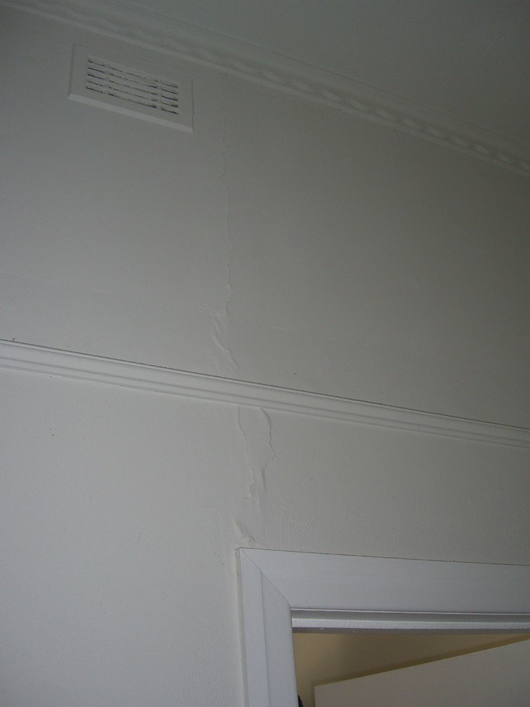 Cracks Above Door Frame Is This A Sign Of Structural Damag Flickr