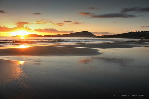A new day! by Dircinha -, new brazil sky sol praia brasil clouds sunrise mar day céu nuvens santacatarina amanhecer oceano bom