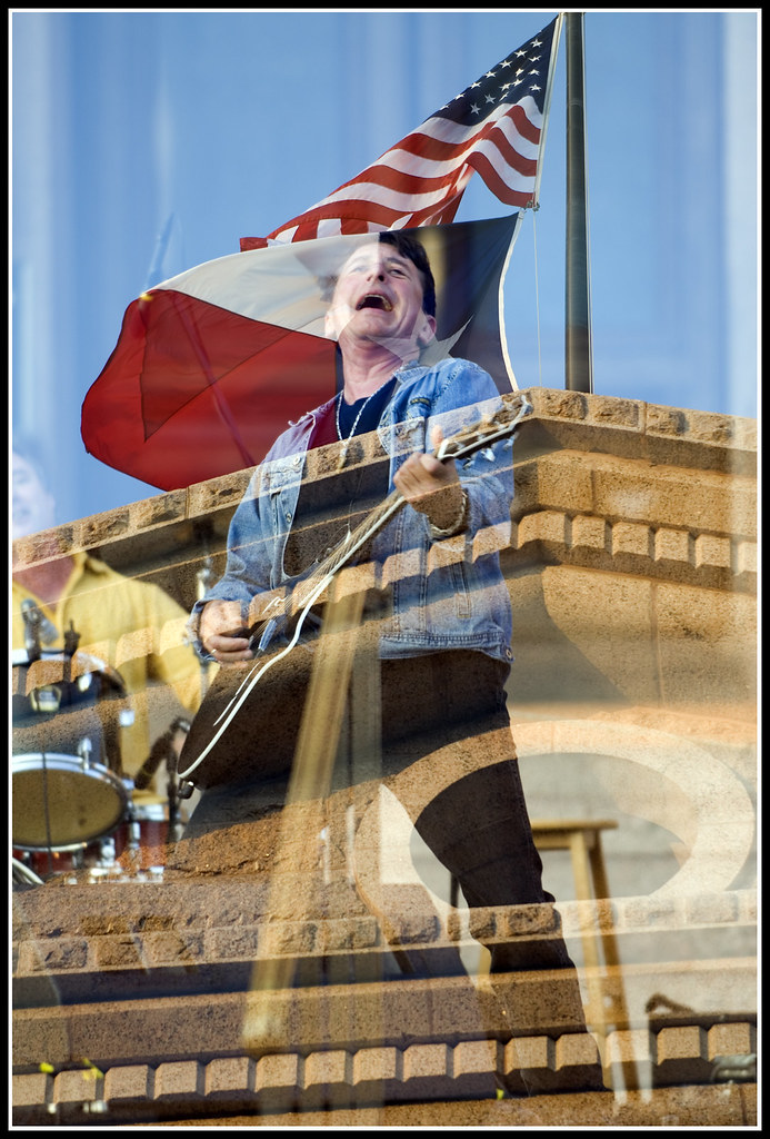 Joe Ely performing at Texas Capitol
