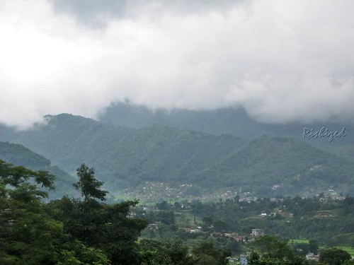 rainyday natural suburbia hills rollinghills closetonature quietvillage starbeer kathmandusuburb dandagaun