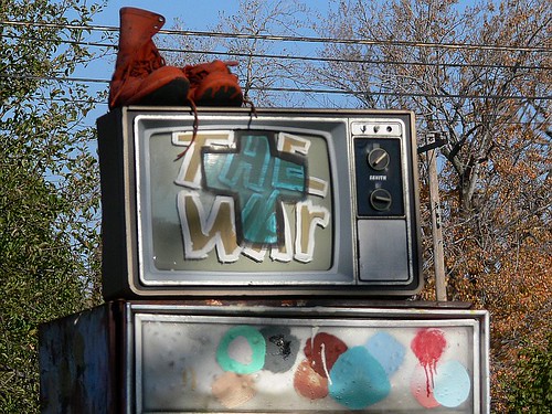 autumn red art abandoned television lumix boot tv war downtown view cross symbol michigan detroit dots symbolism 2007 damncool heidelbergproject tyreeguyton aplusphoto excapture