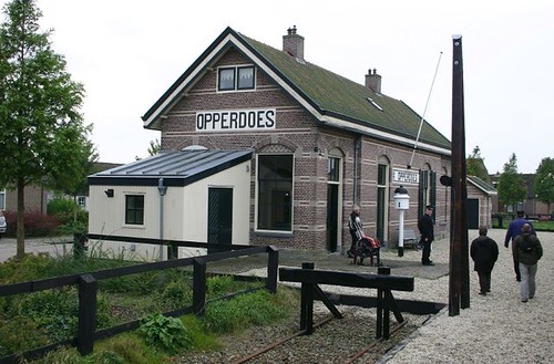 10-22 Stoomtram Opperdoes station | John Carter | Flickr