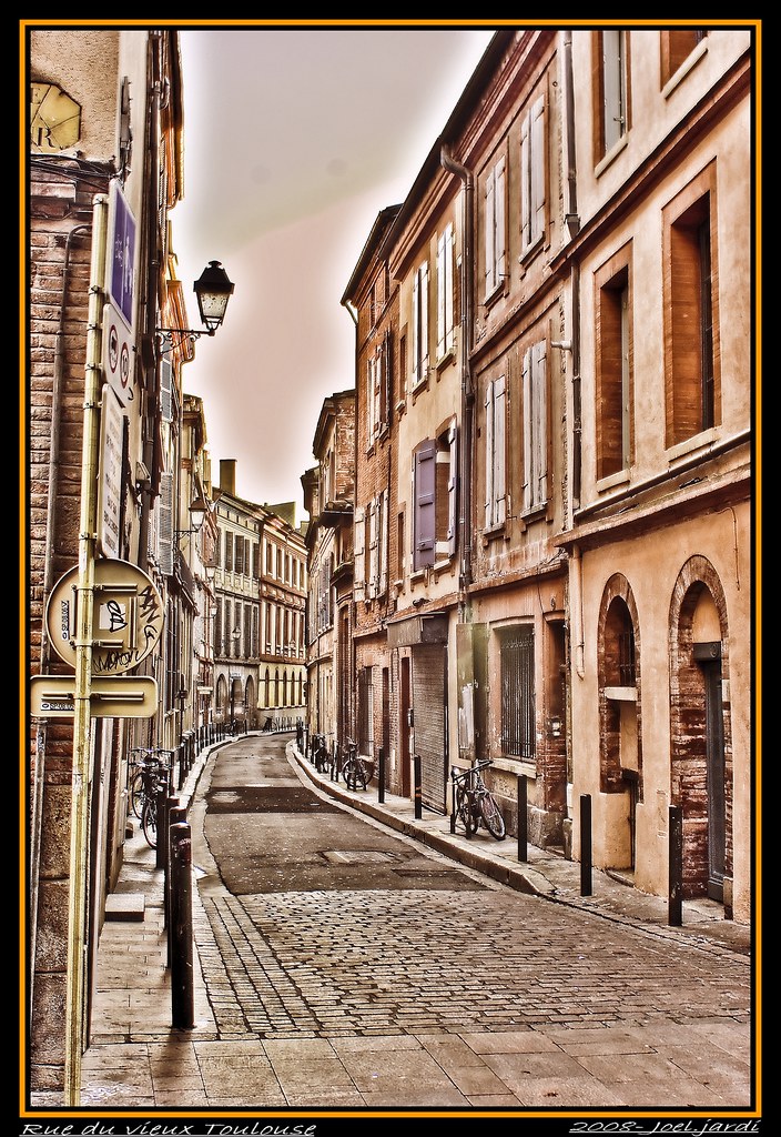 Rue du vieux Toulouse - 31 | View On Black | Joel | Flickr