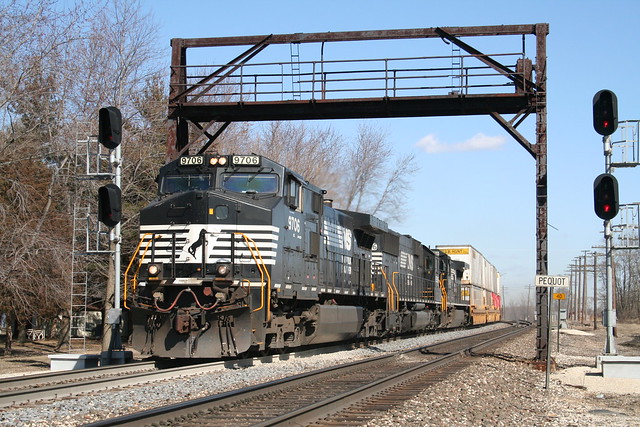 NS Train outside of Coal City, IL