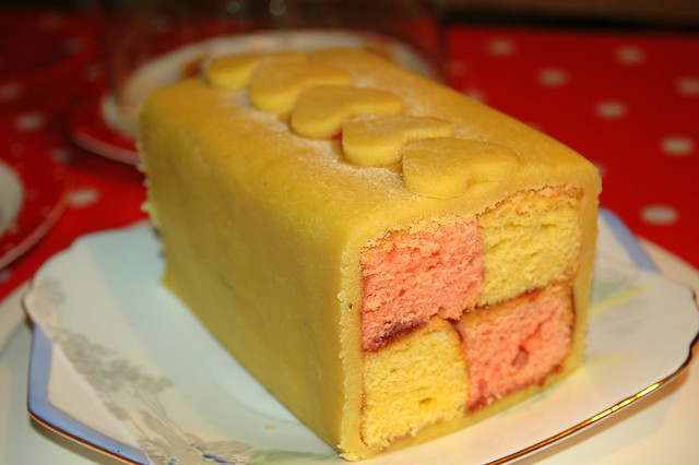 Battenburg cake