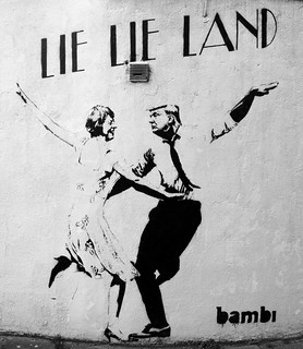 Lie Lie Land