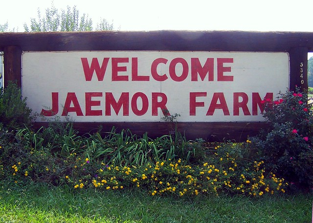 Welcome to Jarmor Farm - Entrance Sign