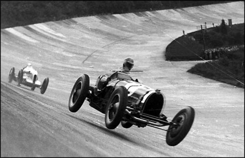 Bugatti car race 1