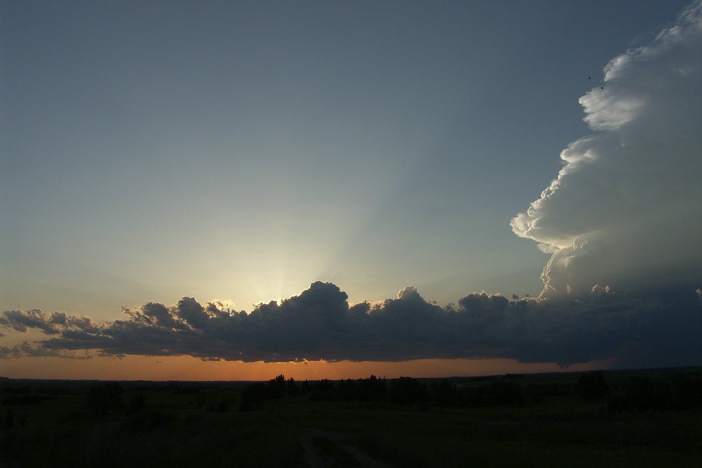Sun Rays In Camera Sun rays and clouds | Samsung digital camera | Aaron Desjarlais | Flickr