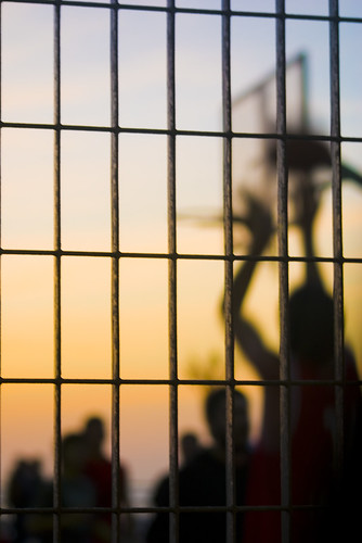 silhouette basketball sunrise fence contraluz atardecer silueta sansebastian donostia valla baloncesto zurriola sonyalpha100 ltytr1