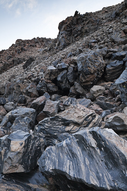 Flow-banded Obsidian at Obsidian Dome