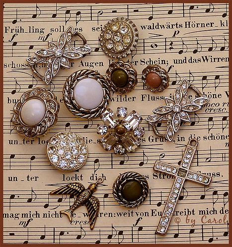 Jewelry buttons | If Vintage buttons count as bling too here… | Flickr