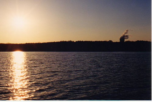 sunset nuclearreactor shearonharris