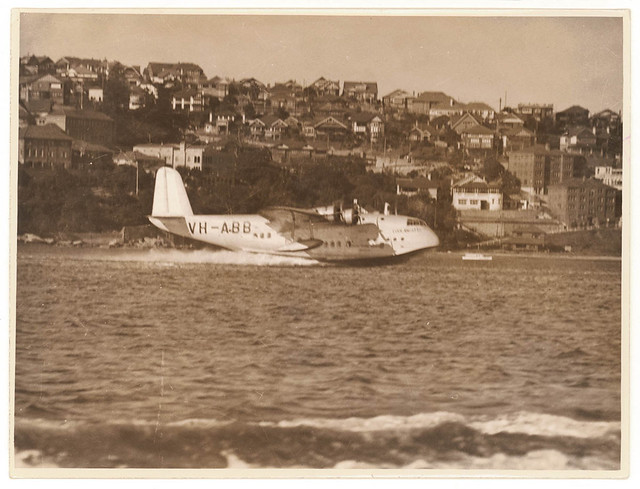 Qantas flying boat 'Coolangatta', Rose Bay, Sydney, 20 June 1936 / Sam Hood
