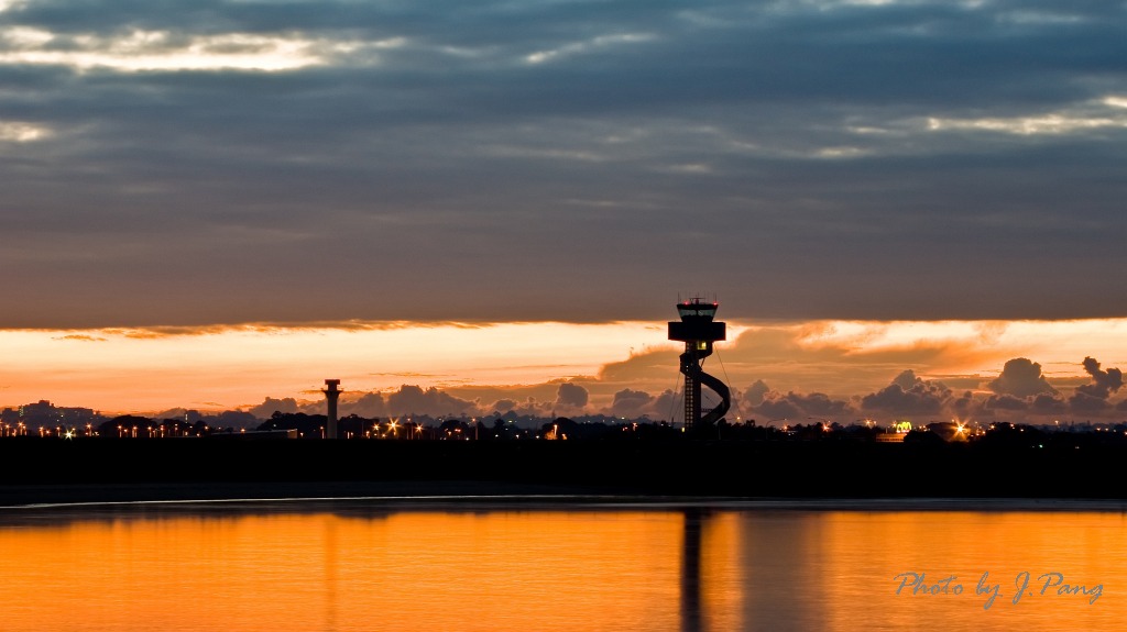 IMGP16617 Control Tower Sunrise by flicka.pang