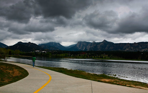 Lake Estes by .aditya.