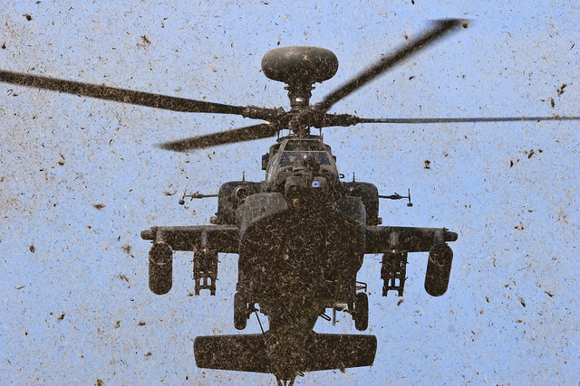 AH-64 Leaf Blower