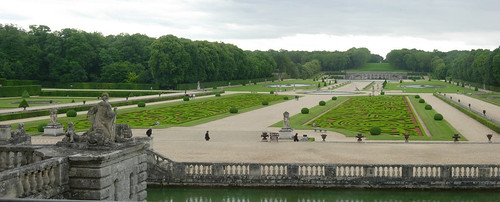 Gardens of Vaux-le-Vicomte by brunotto [Still very busy...]