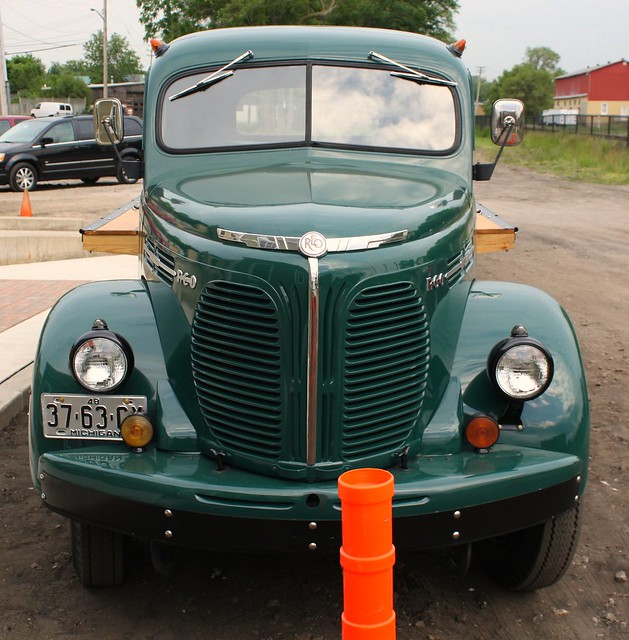 1948 Reo flatbed