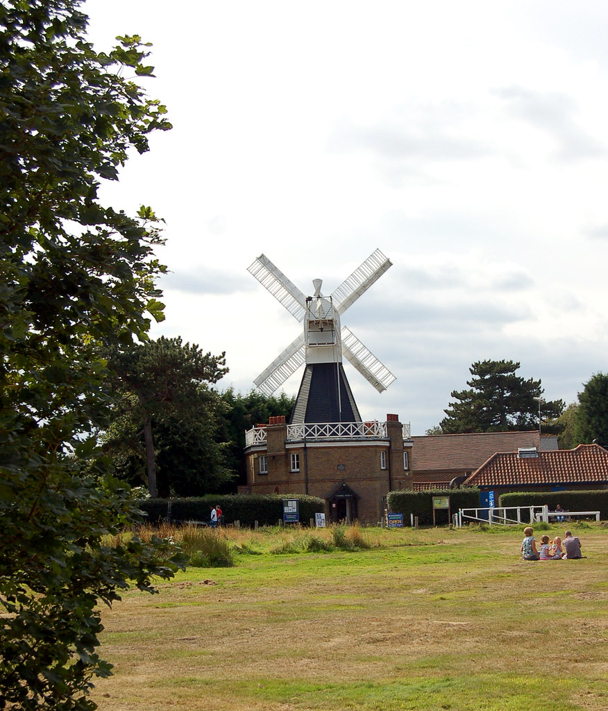 Weldon Windmill Wimbledon windmill | Katy Borluvie | Flickr