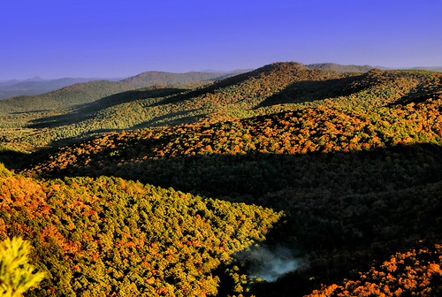 smoke in the valley by sidturner, From the summit of Flatside Pinnacle in the Flatside Wilderness Area,  Ouachita National Forest look