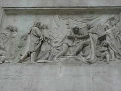 Fragmento del monumento a Felipe IV