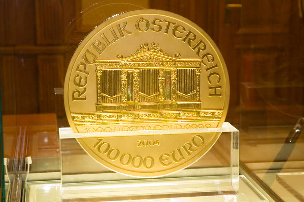 Gold 100,000 euro coin | The EUR 100,000 Vienna Philharmonic… | Flickr