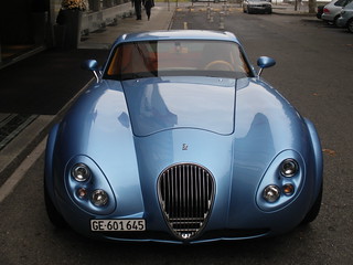 Ulra rare - Wiesmann Coupe - at the President Wilson Hotel in Geneva - Switzerland - 01/11/2009 - handmade to perfection - as good as never seen!