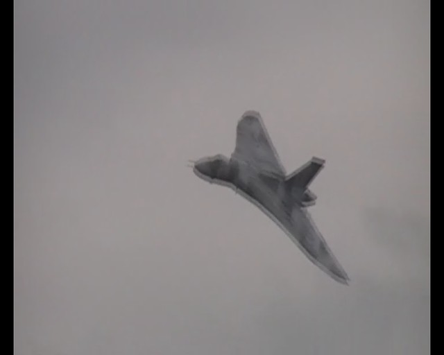 Kemble Airshow 2009 - Vulcan Final Pass