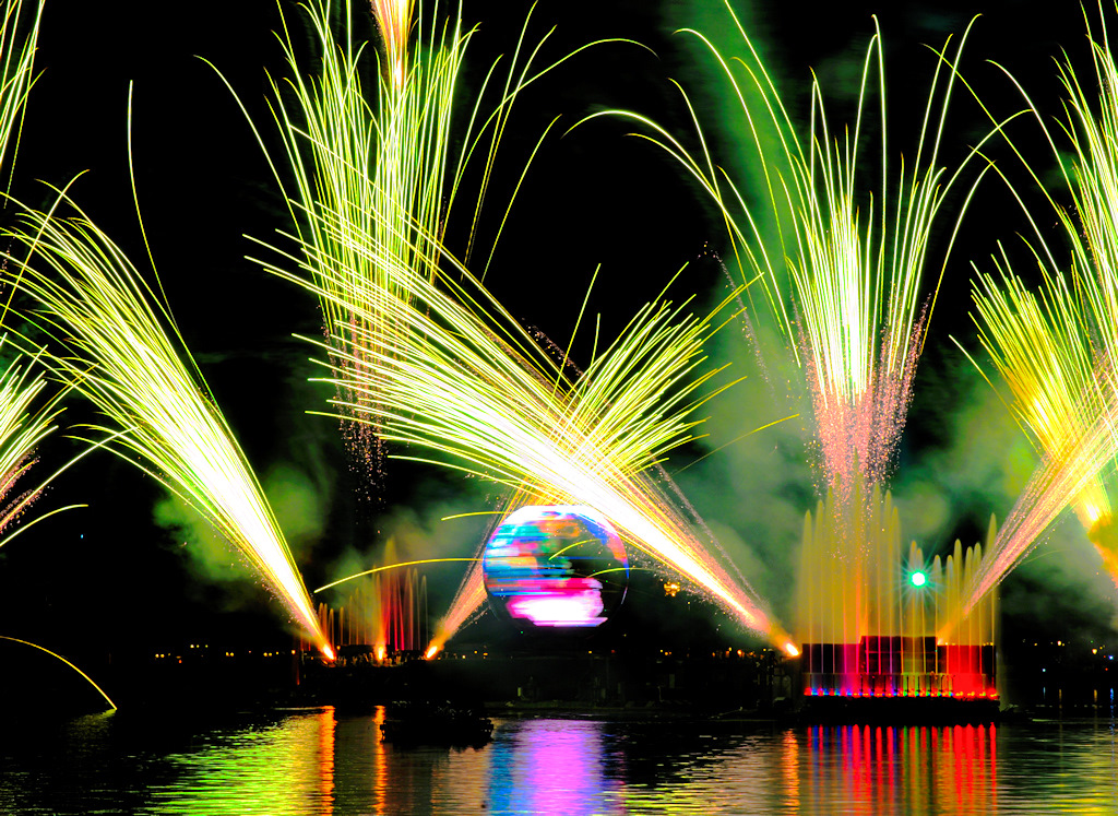 Illuminations Green by Express Monorail