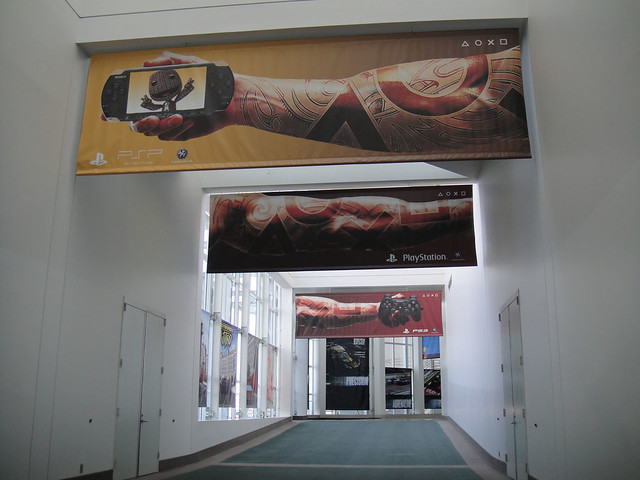 PSP banners in the concourse