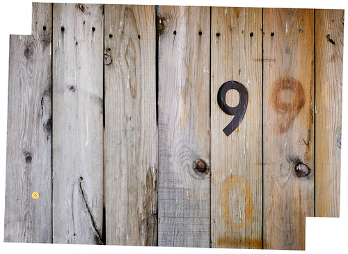 365_343 / Eleven Nine O Nine by DAJanzen