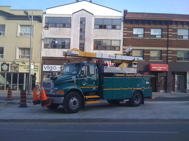 Toronto Hydro truck at the Streetcar Construction on St. Clair