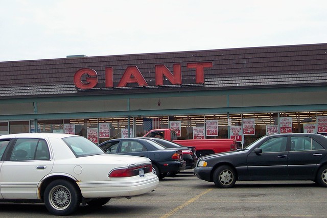 Giant Market