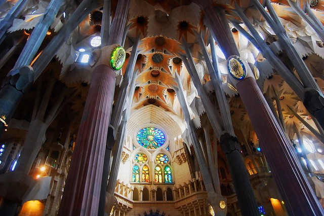 The amazing La Familia Sagrada in #Barcelona ...